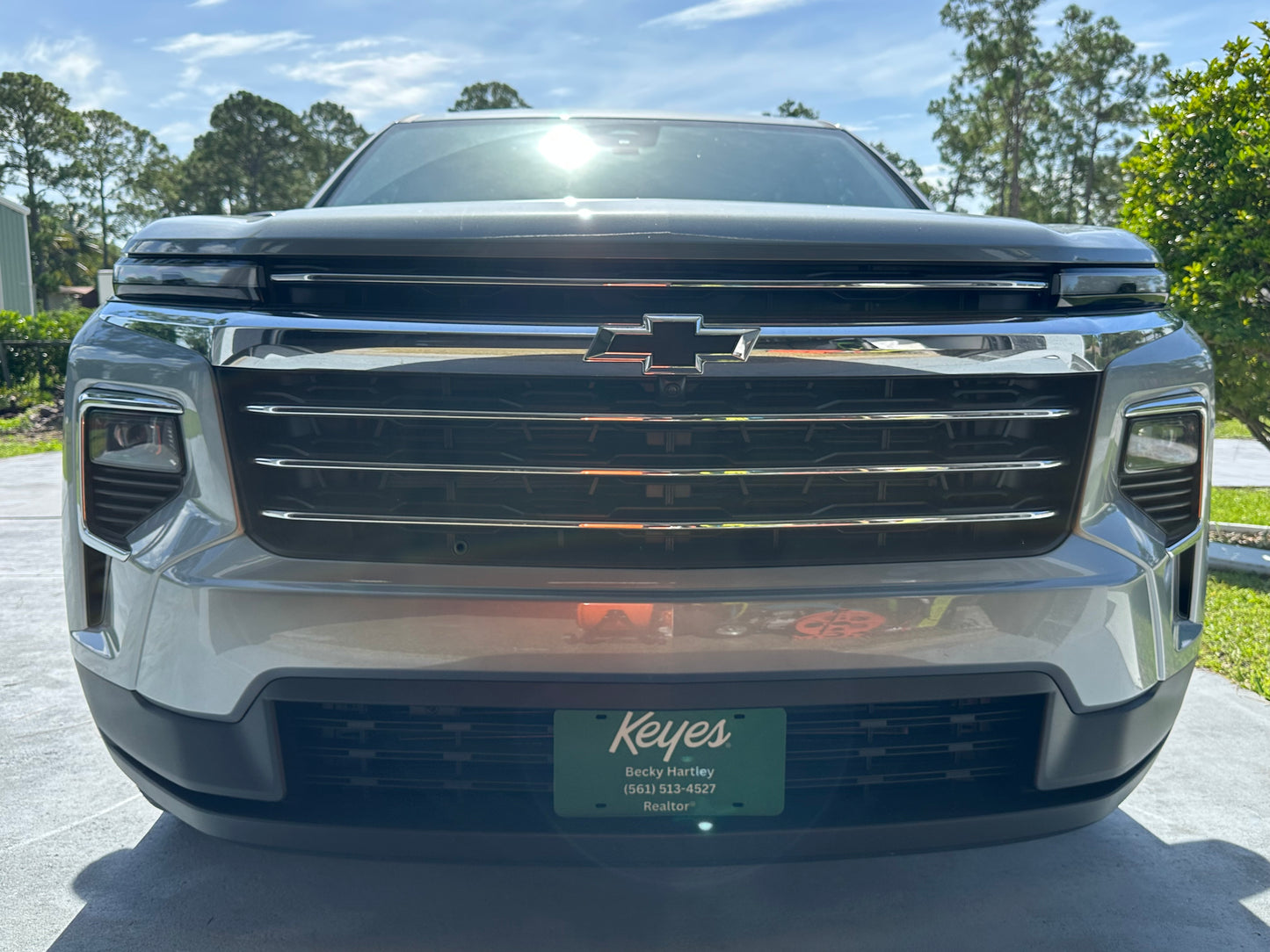 Customized License Plate - 'Keyes' Logo with 3 Customizable Lines (Green with Natural Text/Numbers)