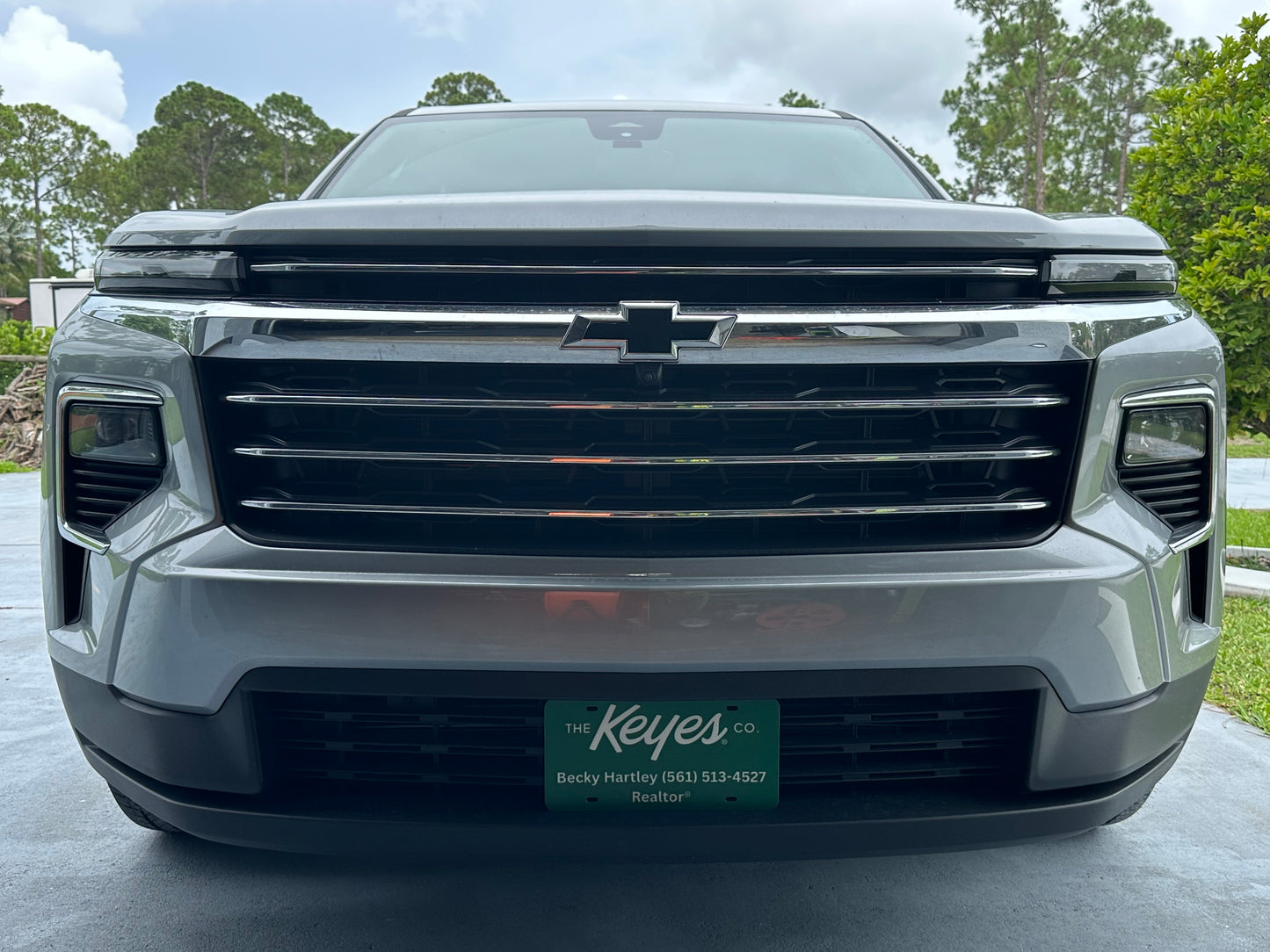 Customized License Plate - 'The Keyes Co.' Logo with 2 Customizable Lines (Green with Natural Text/Numbers)